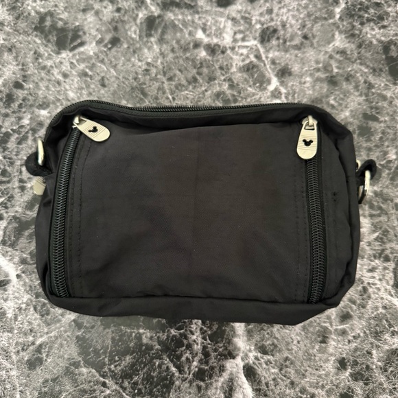 Disneyland Disney Parks Fanny Pack Mickey Mouse Waist Bag Disney Belt Bag - Picture 8 of 8